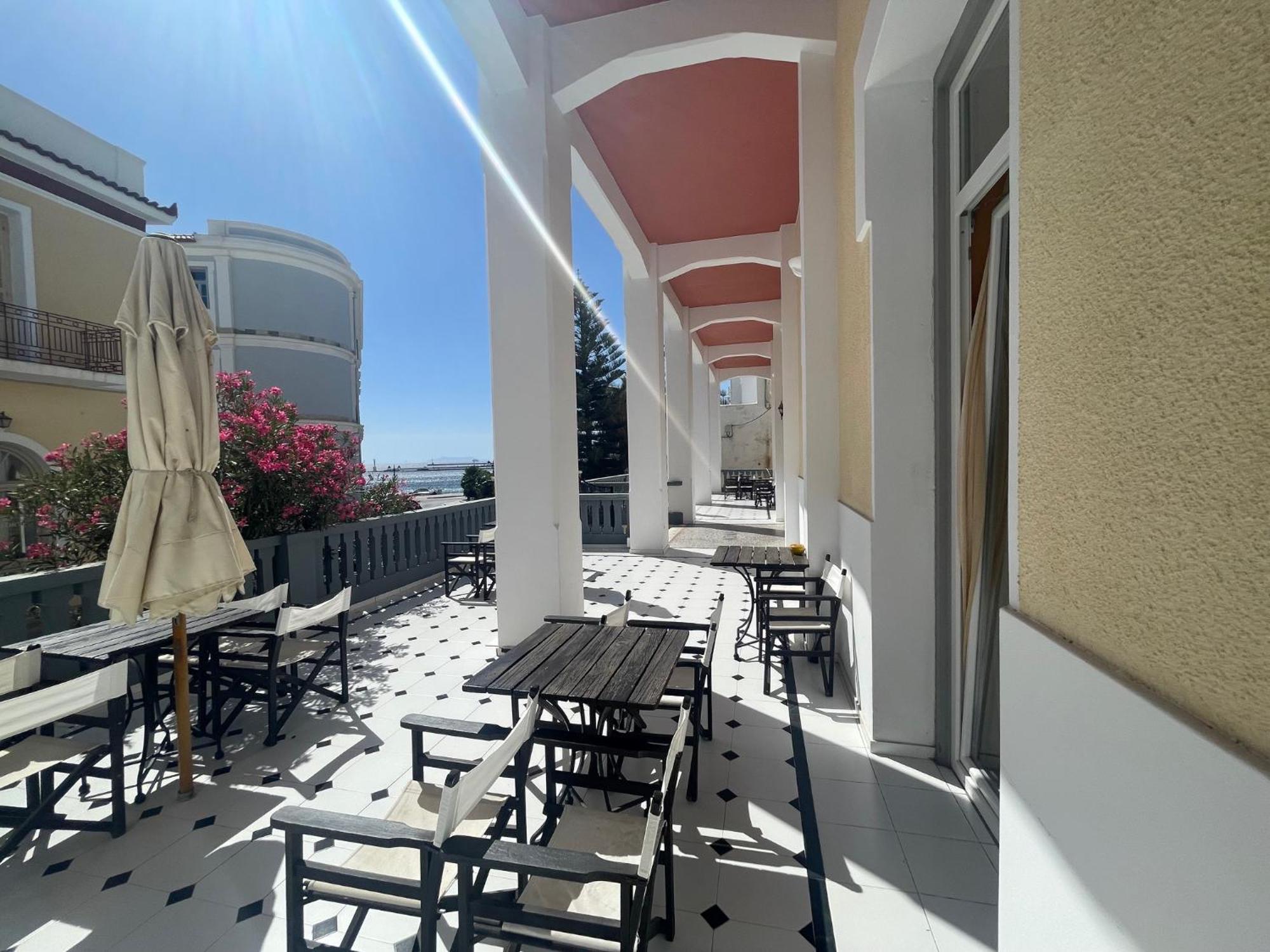 Tinion Urban Hotel Tínos Eksteriør bilde