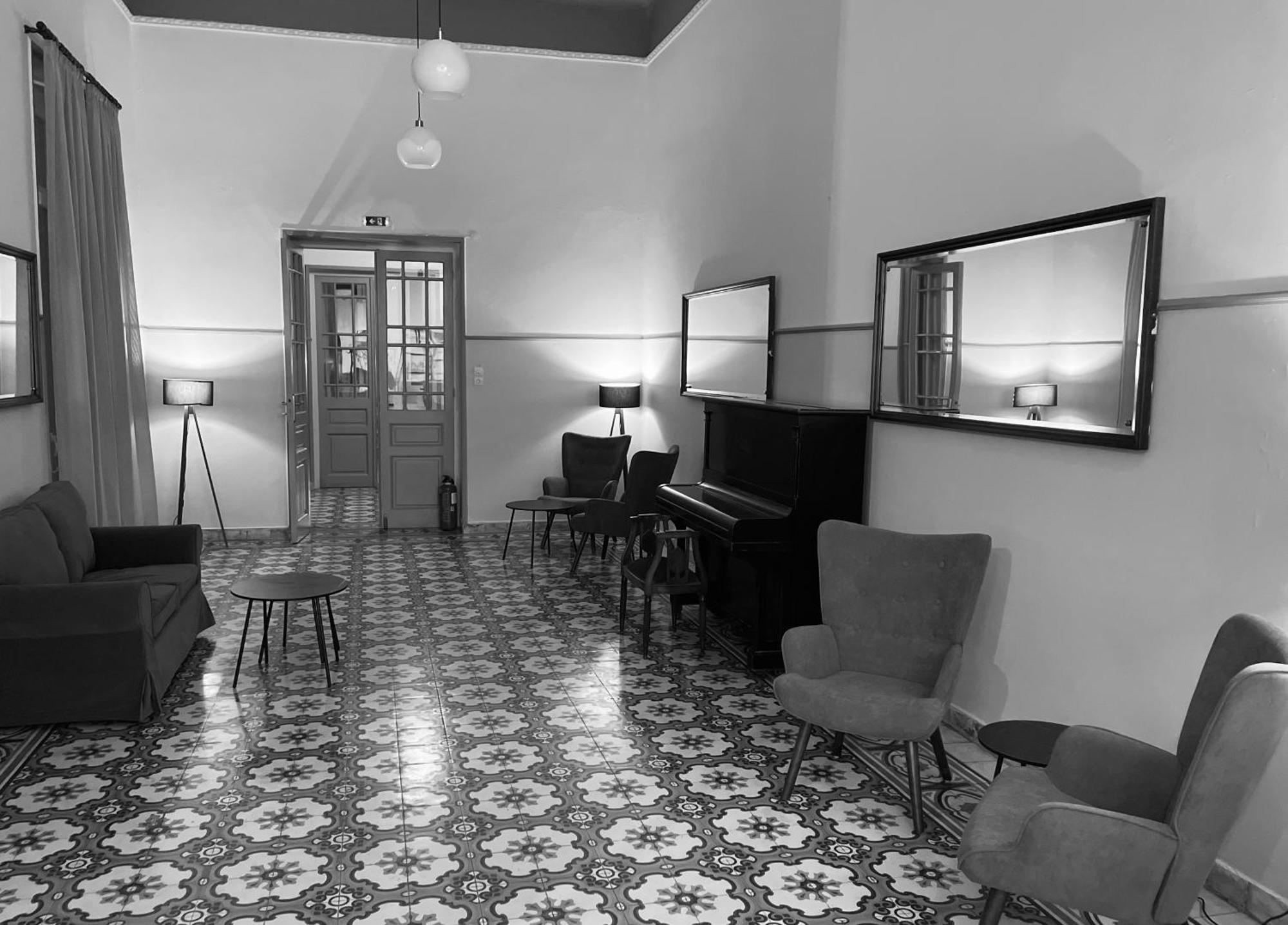 Tinion Urban Hotel Tínos Eksteriør bilde