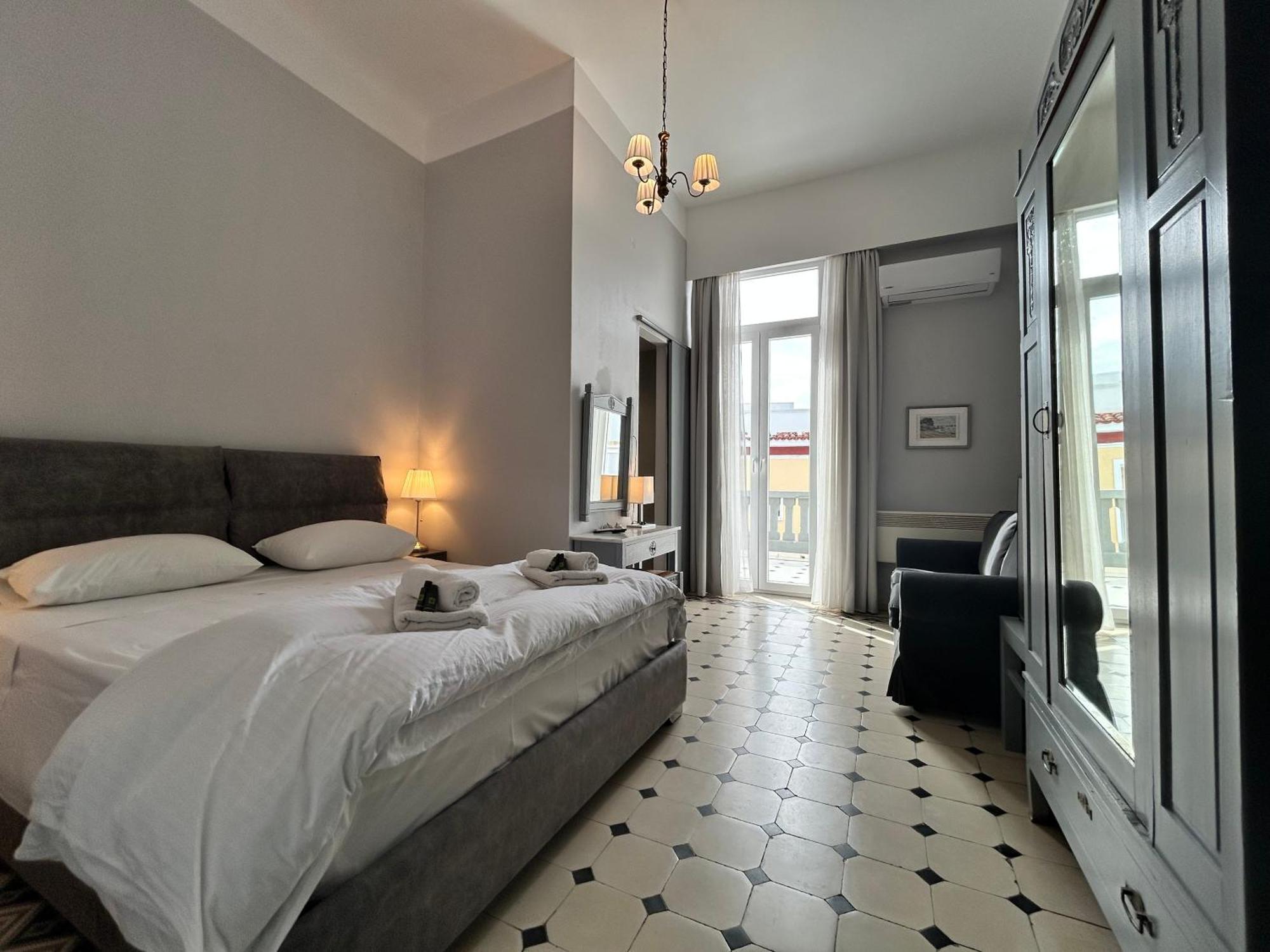 Tinion Urban Hotel Tínos Eksteriør bilde