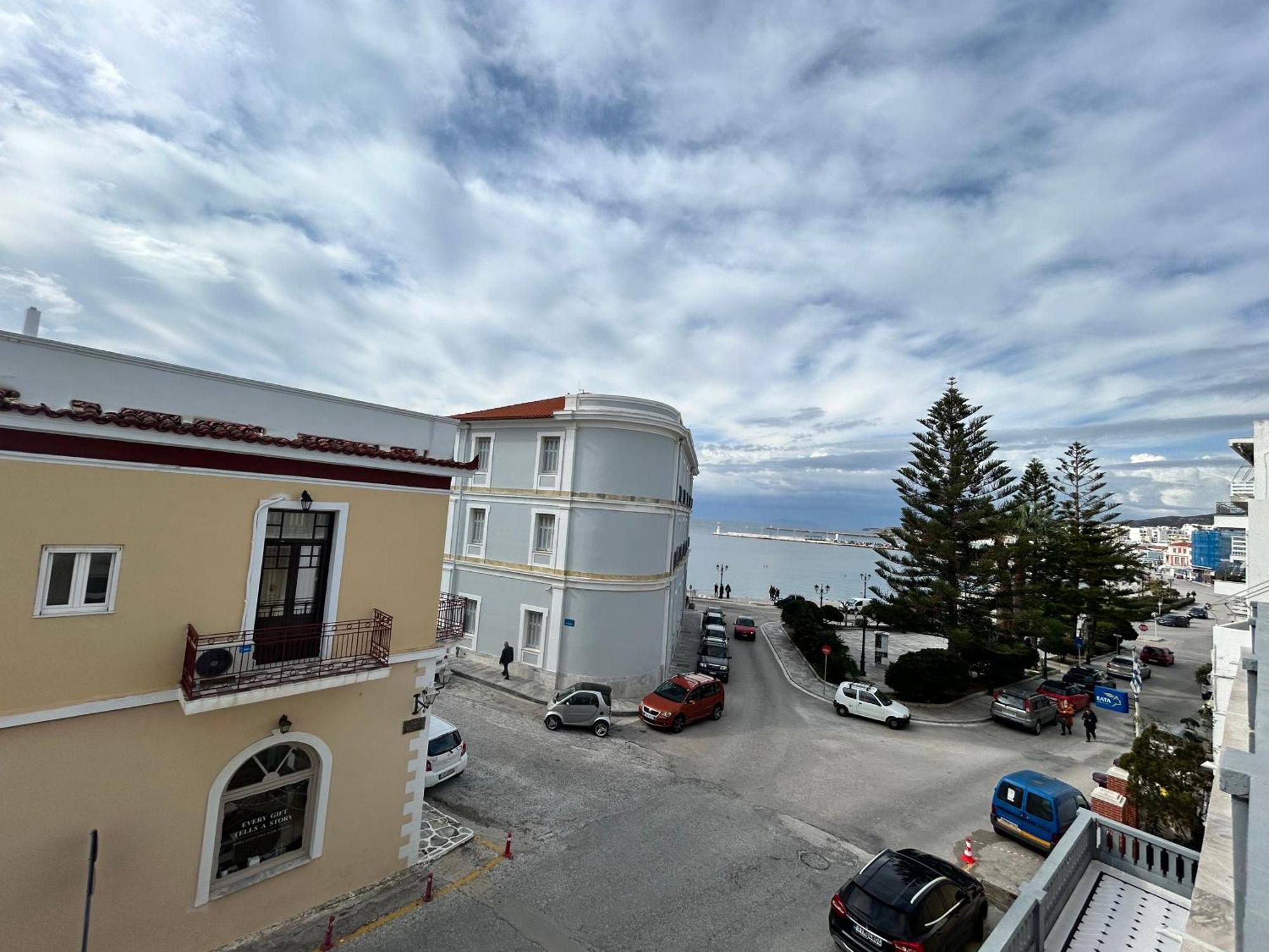Tinion Urban Hotel Tínos Eksteriør bilde